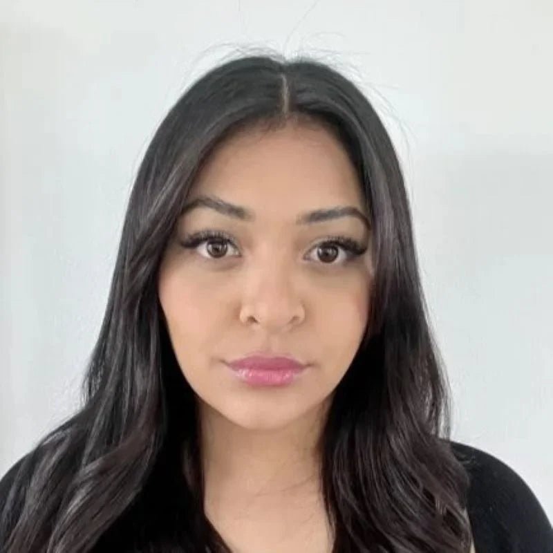 Aaqeela Galvaan at Krem Vape Studio Lansdowne, passionate about vape culture and customer care.